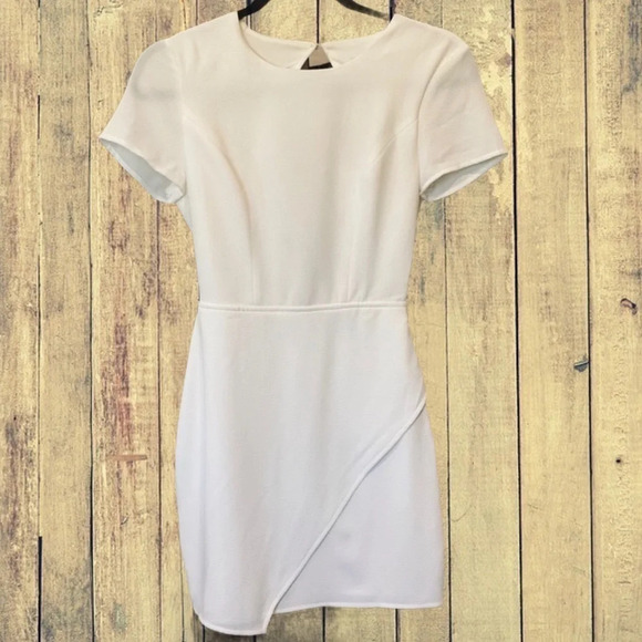 By the Way Cheyenne White Open Back Mini Dress Sun - Picture 5 of 7